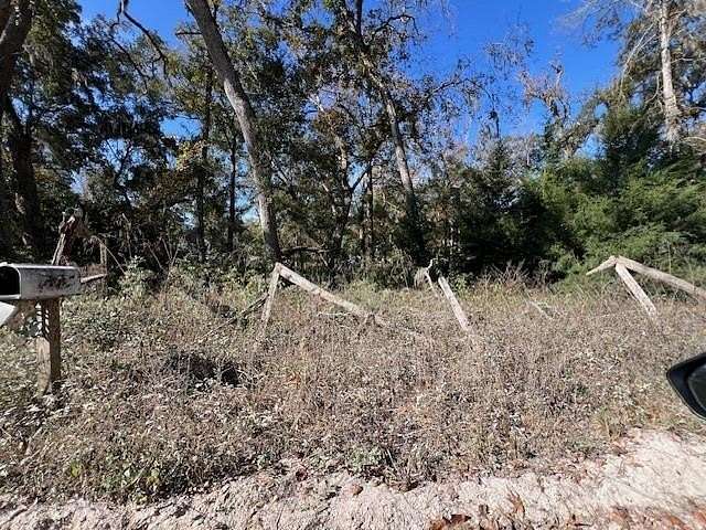 2.5 Acres of Residential Land for Sale in Old Town, Florida