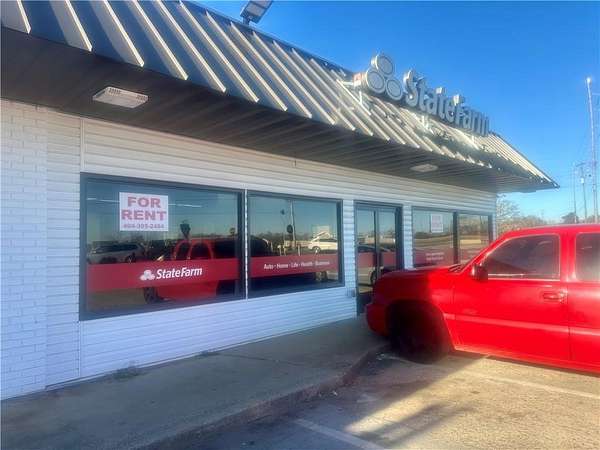 2.6 Acres of Commercial Land for Lease in Cumming, Georgia