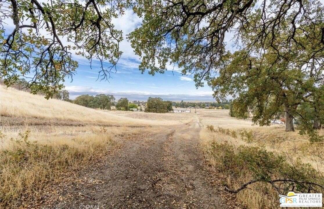 1 Acre of Residential Land for Sale in Corning, California