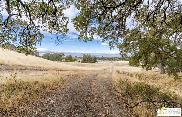 1 Acre of Residential Land for Sale in Corning, California