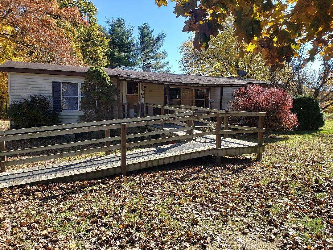 1.6 Acres of Residential Land with Home for Sale in Bainbridge, Ohio