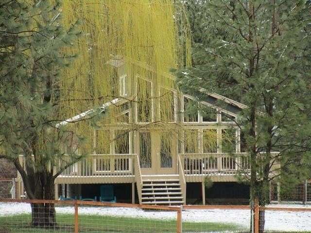 10 Acres of Residential Land with Home for Sale in Spokane, Washington