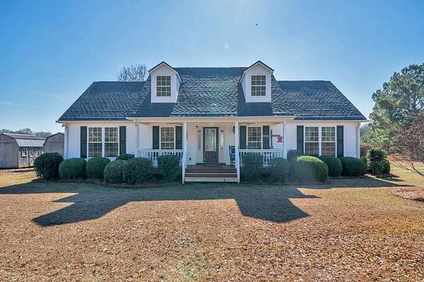 10 Acres of Residential Land with Home for Sale in Montezuma, Georgia