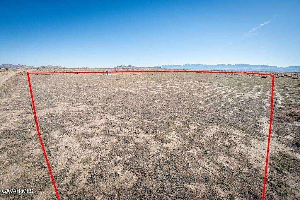 5.11 Acres of Commercial Land for Sale in Lancaster, California