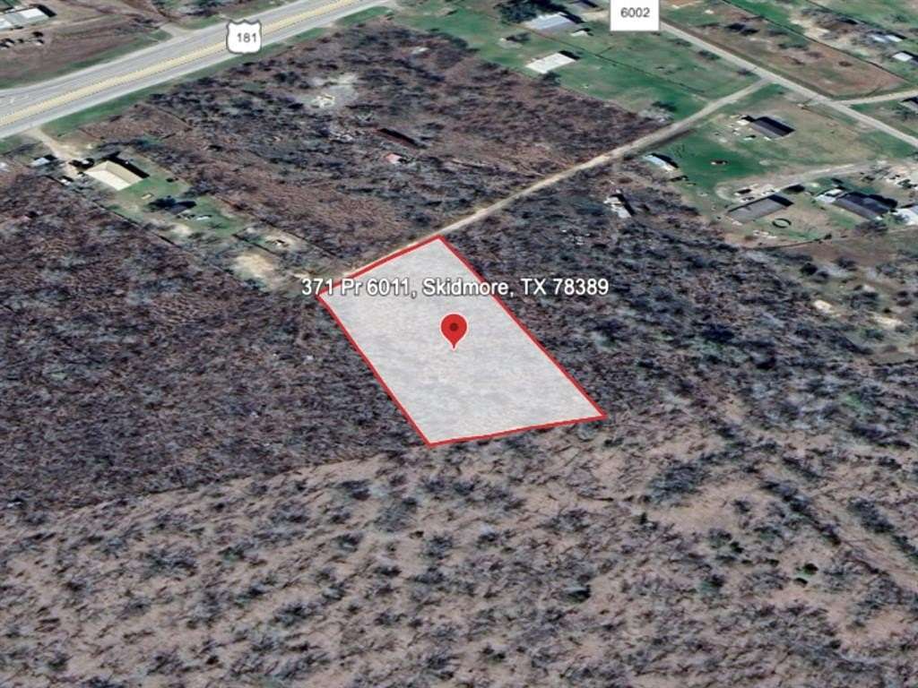 1.3 Acres of Land for Sale in Skidmore, Texas