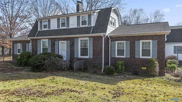 3.2 Acres of Residential Land with Home for Sale in Arab, Alabama