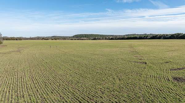 40 Acres of Land for Sale in Meridian, Texas