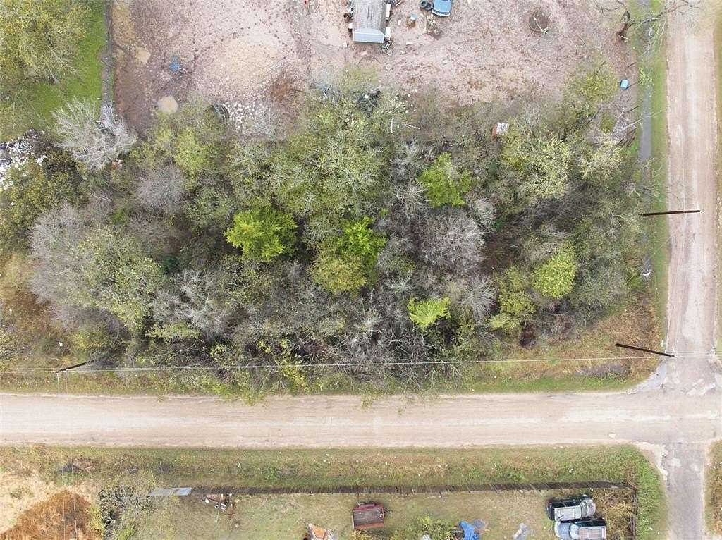 0.27 Acres of Residential Land for Sale in Elm Mott, Texas