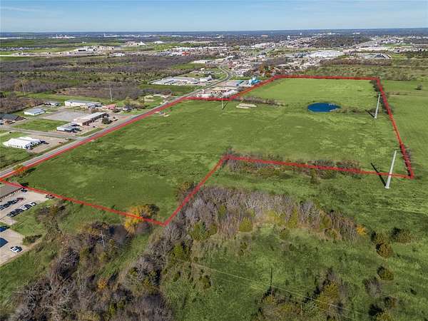 42.6 Acres of Land for Sale in Greenville, Texas