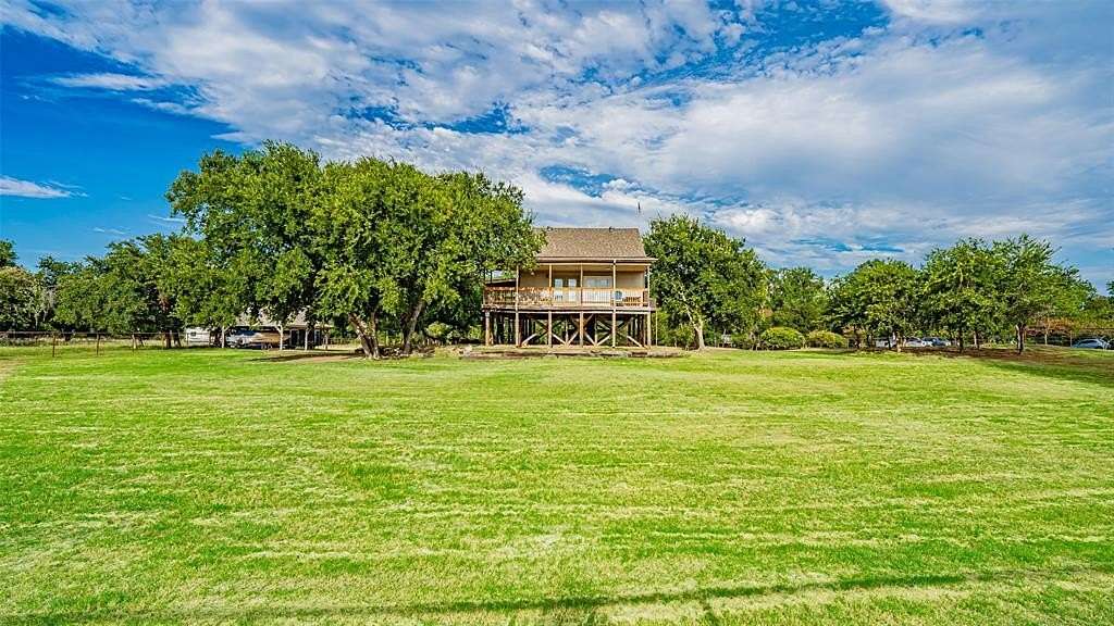 3 Acres of Residential Land with Home for Sale in Weatherford, Texas