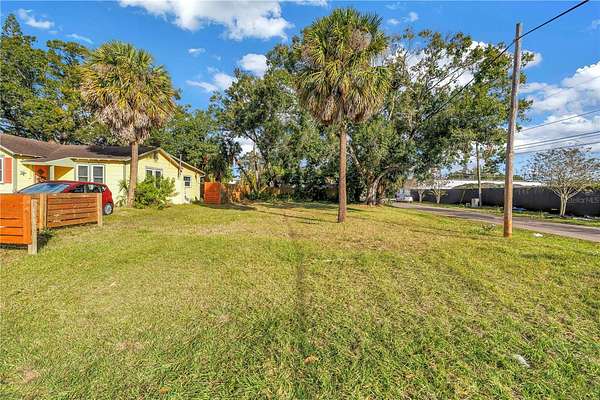0.09 Acres of Land for Sale in Gulfport, Florida