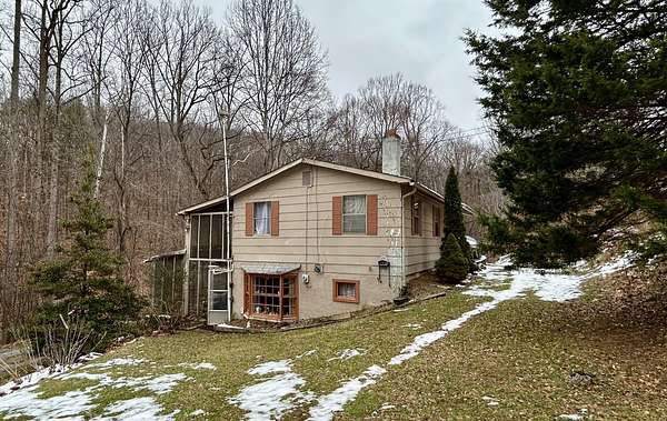 2 Acres of Residential Land with Home for Sale in Troutville, Virginia