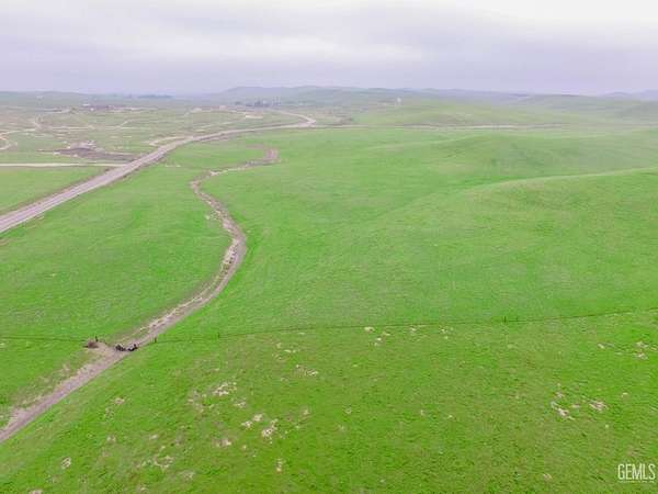 47.7 Acres of Agricultural Land for Sale in Delano, California