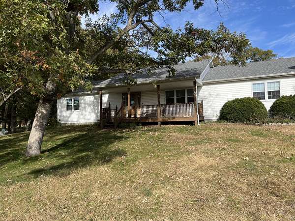 1.62 Acres of Residential Land with Home for Sale in Lake Village, Indiana