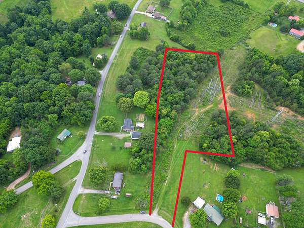 3.2 Acres of Residential Land for Sale in Ashland City, Tennessee