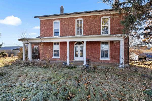 22 Acres of Improved Mixed-Use Land for Sale in Freeport, Illinois