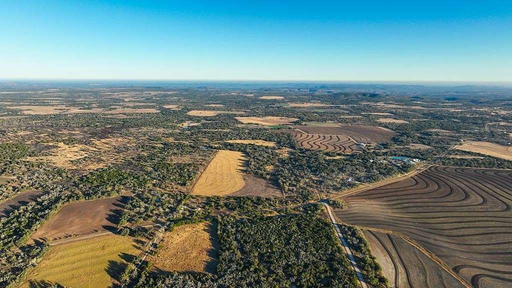 126 Acres of Land for Sale in Fredericksburg, Texas