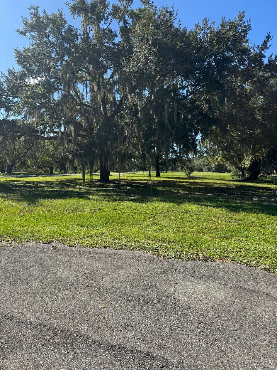 0.33 Acres of Residential Land for Sale in Sebring, Florida
