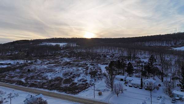 9 Acres of Residential Land for Sale in Earlville, New York