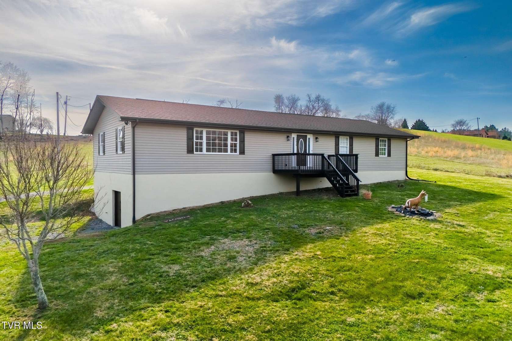 3 Acres of Land with Home for Sale in Abingdon, Virginia