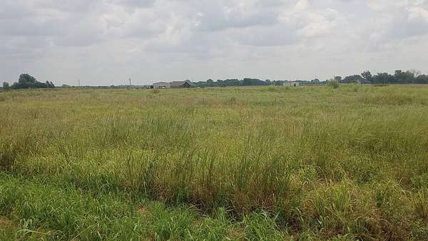 12 Acres of Land for Sale in Crescent, Oklahoma