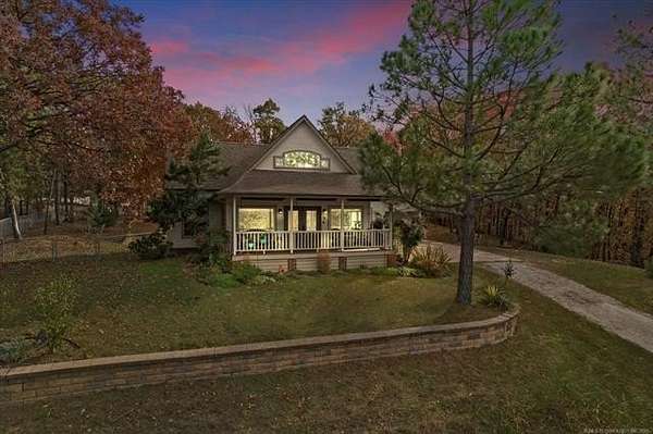 10 Acres of Land with Home for Sale in Skiatook, Oklahoma