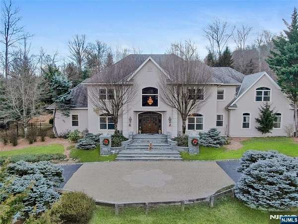 1.81 Acres of Residential Land with Home for Sale in Mahwah, New Jersey