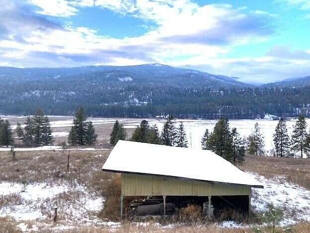 20 Acres of Agricultural Land for Sale in Kettle Falls, Washington