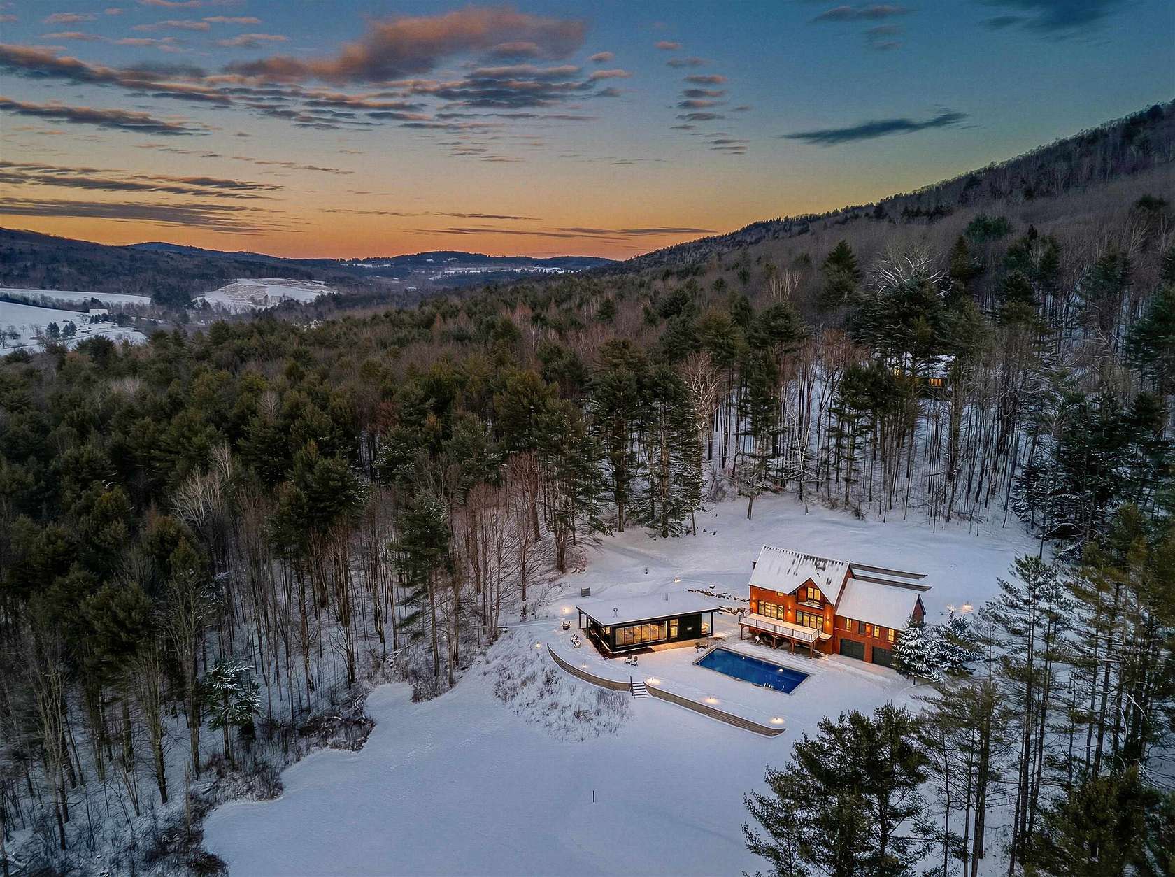 2.37 Acres of Land with Home for Sale in Woodstock, Vermont