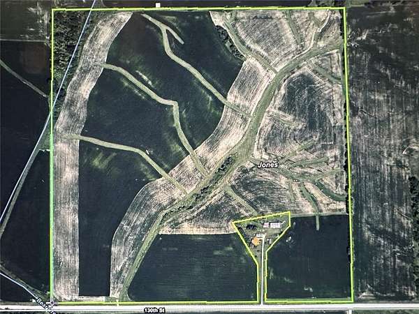 155 Acres of Agricultural Land for Sale in Anamosa, Iowa
