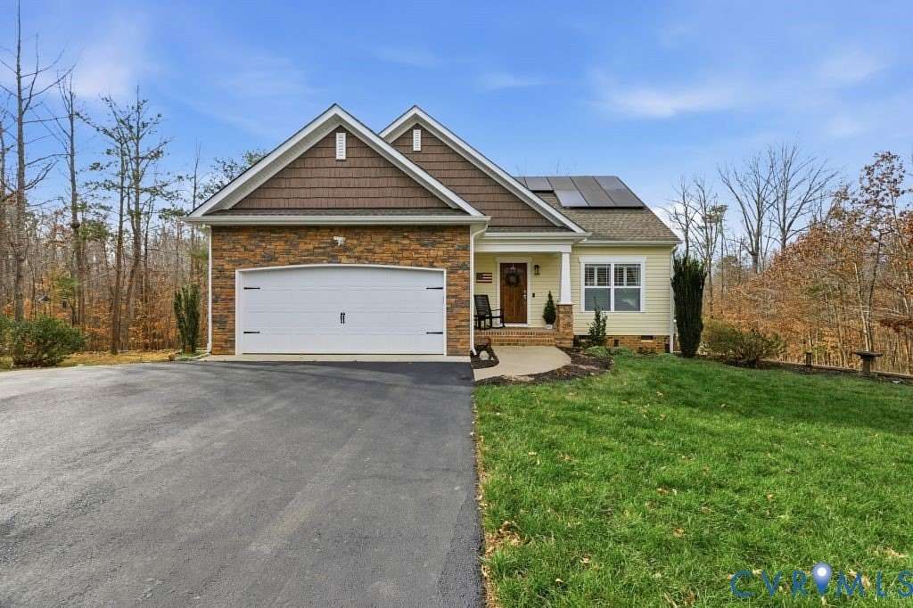 1.77 Acres of Residential Land with Home for Sale in Maidens, Virginia