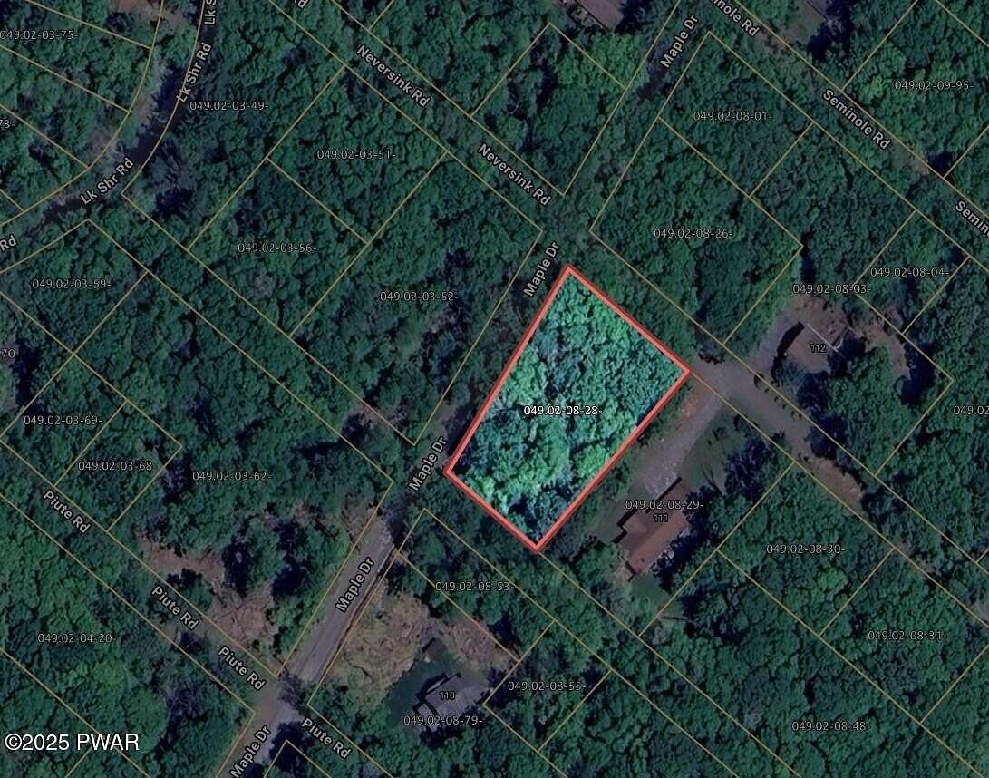 0.47 Acres of Mixed-Use Land for Sale in Shohola, Pennsylvania