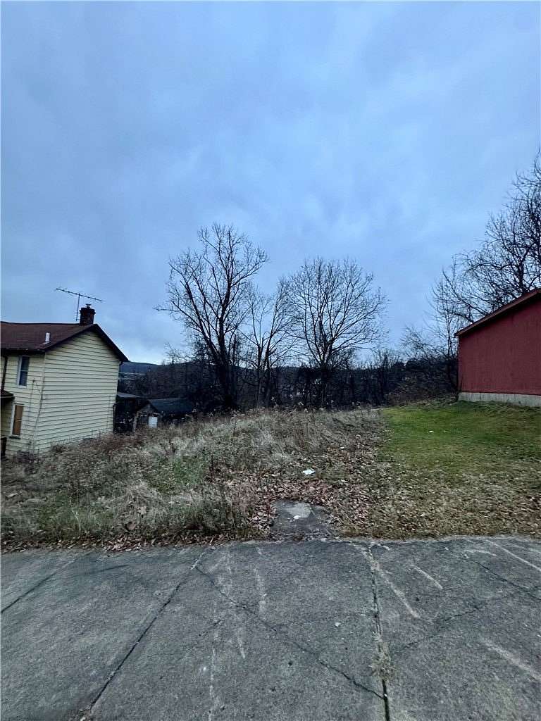 0.13 Acres of Residential Land for Sale in Monessen, Pennsylvania