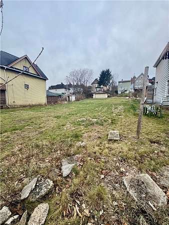 0.09 Acres of Residential Land for Sale in Monessen, Pennsylvania
