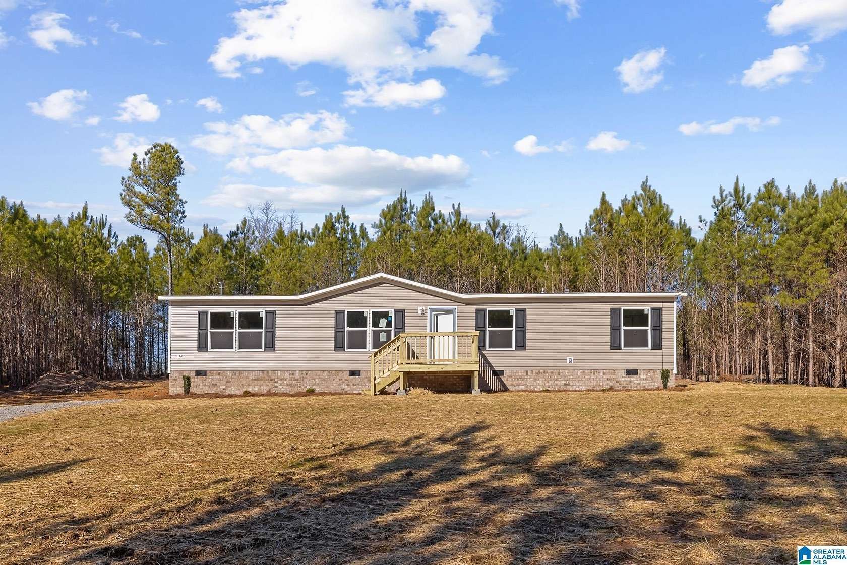 10 Acres of Residential Land with Home for Sale in Talladega, Alabama