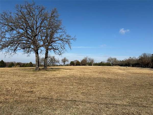 5 Acres of Residential Land for Sale in Edmond, Oklahoma
