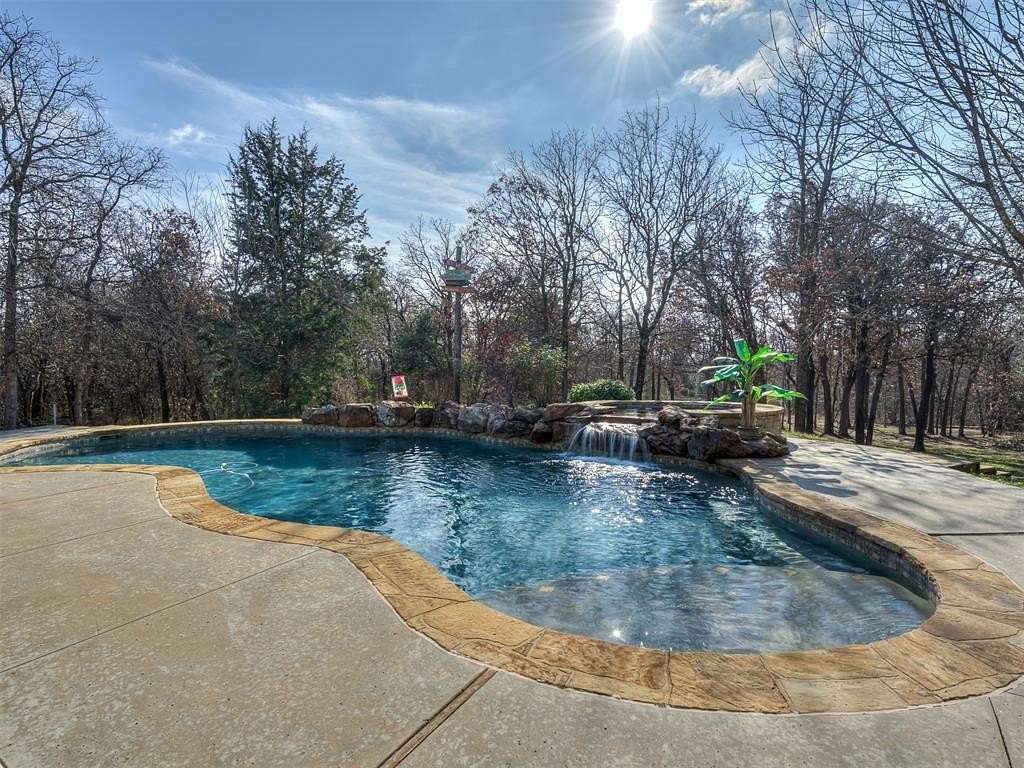 4.38 Acres of Residential Land with Home for Sale in Edmond, Oklahoma