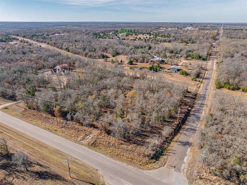 5 Acres of Residential Land for Sale in McLoud, Oklahoma