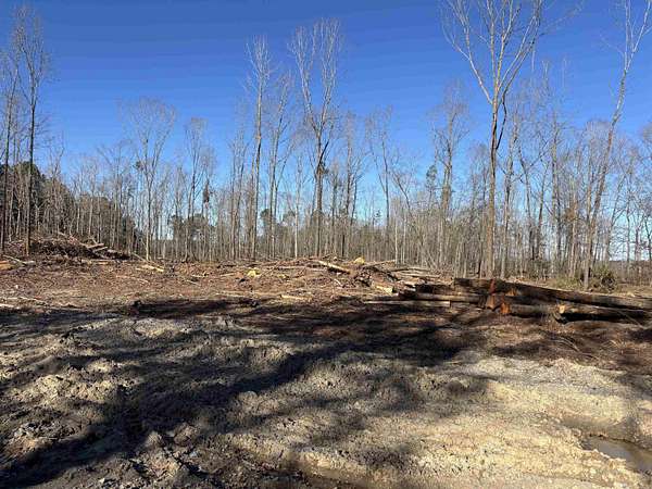 5 Acres of Residential Land for Sale in Hensley, Arkansas