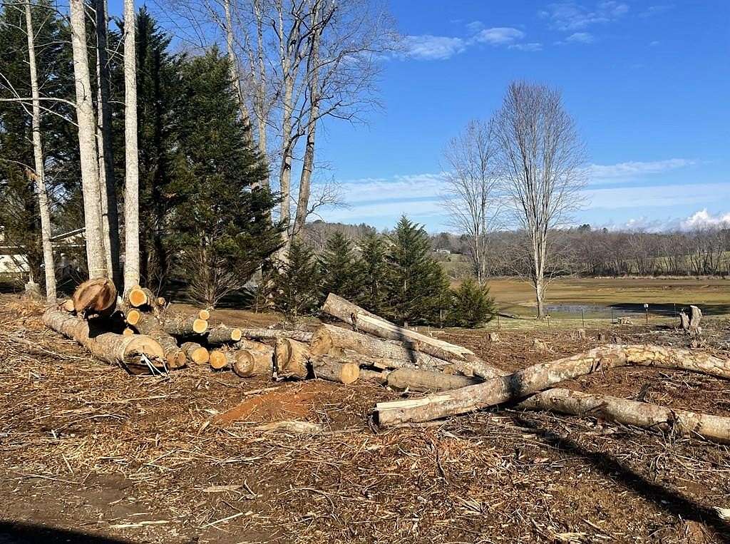 1.42 Acres of Residential Land for Sale in Hayesville, North Carolina