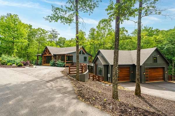 4.82 Acres of Land with Home for Sale in McCaysville, Georgia