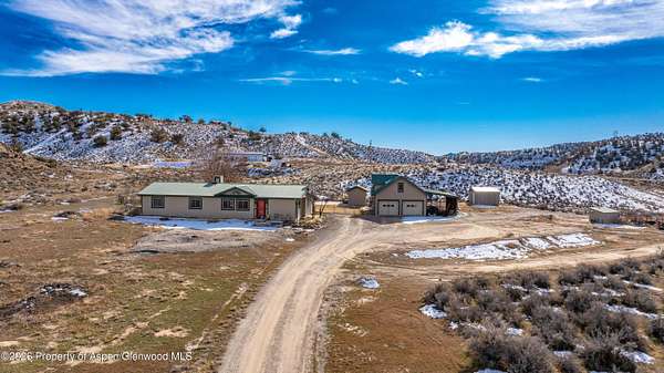 10.1 Acres of Land with Home for Sale in Silt, Colorado