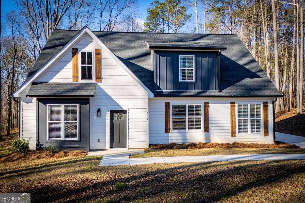 3.15 Acres of Residential Land with Home for Sale in Waco, Georgia