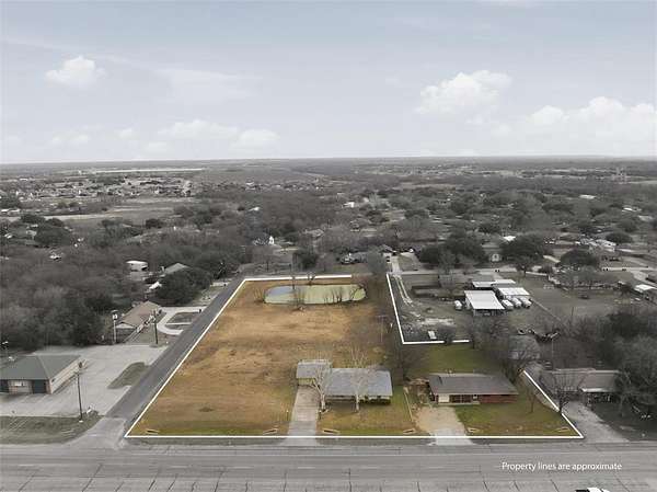 2 Acres of Mixed-Use Land for Sale in Robinson, Texas