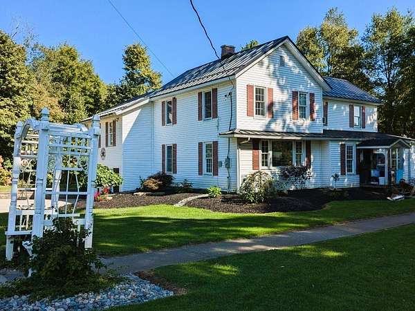 33 Acres of Recreational Land with Home for Sale in Townville, Pennsylvania