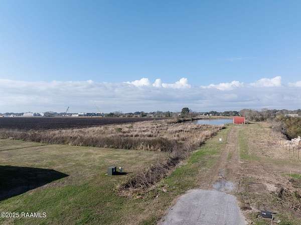 4 Acres of Residential Land for Sale in Maurice, Louisiana