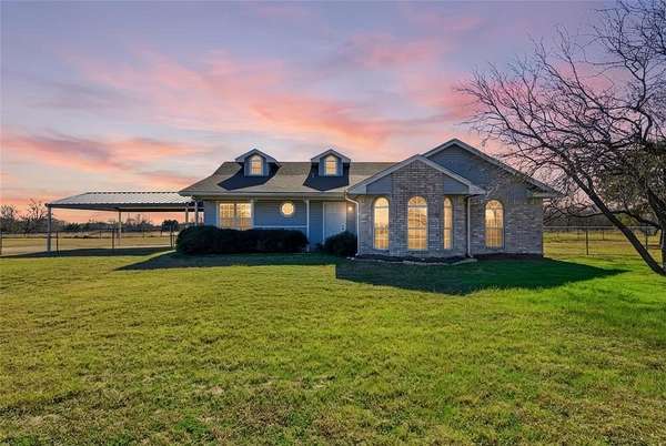 5.35 Acres of Land with Home for Sale in China Spring, Texas