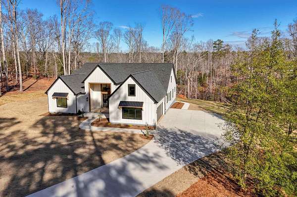 4 Acres of Residential Land with Home for Sale in Spartanburg, South Carolina