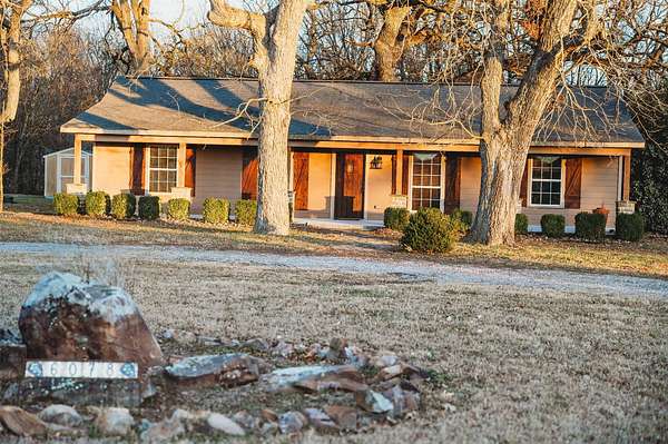 13.3 Acres of Recreational Land with Home for Sale in Whitewright, Texas