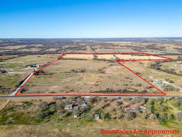 116 Acres of Improved Agricultural Land for Sale in Poolville, Texas